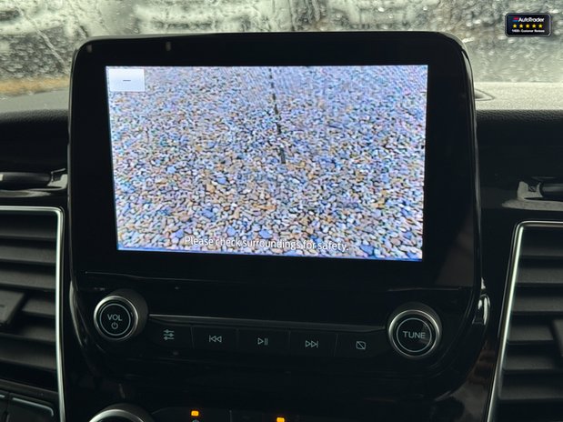 Ford Transit Custom AUTO Crew Cab SWB L1H1 320 Sport Air Con Camera Nav NO VAT SELECT 36