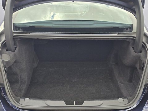 Jaguar XE R-SPORT INGENIUM AWD 26