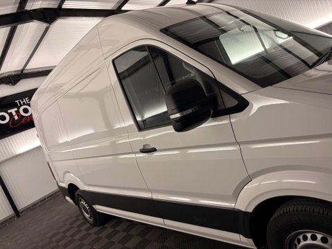 Volkswagen Crafter 2.0 TDI CR35 Startline RWD LWB High Roof Euro 6 (s/s) 5dr 25