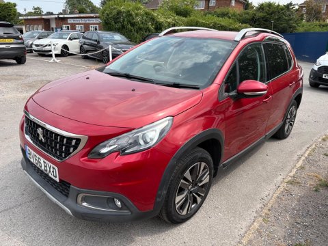 Peugeot 2008 PURETECH ALLURE 9