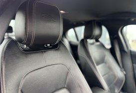 Jaguar XE R-DYNAMIC SE AUTO 15