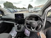 Vauxhall Combo SWB L1H1 Low Roof Sportive 2000 Air Con Sensors Nav EURO 6 NO VAT 42