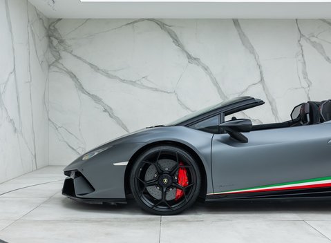 Lamborghini Huracan Spyder LP 640-4 PERFORMANTE 41
