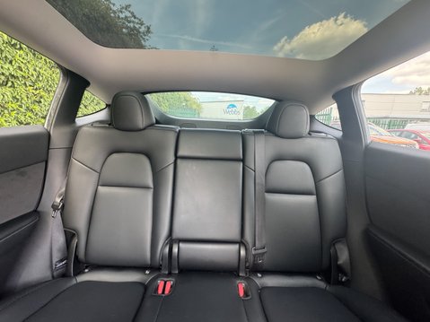 Tesla Model Y (Dual Motor) Long Range SUV 5dr Electric Auto 4WDE (384 bhp) 10