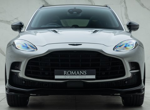 Aston Martin DBX 707 7