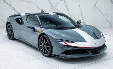 Ferrari SF90 Stradale ASSETTO FIORANO 13