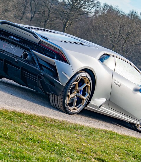 Lamborghini Huracan LP640-4 EVO 1