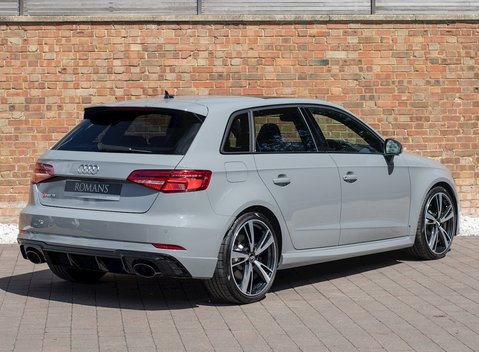 Audi RS3 Sportback Sport Edition 7