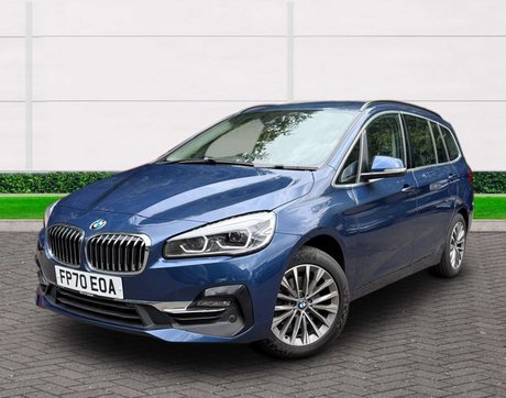 BMW 2 Series 1.5 218i Luxury Auto 5dr 3