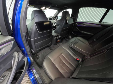 BMW M5 4.4i V8 Competition Saloon 4dr Petrol Steptronic xDrive Euro 6 (s/s) (625 p 19