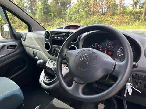 Citroen Berlingo Multispace Feel 11