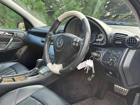 Mercedes-Benz C Class 5.4 C55 AMG Saloon 4dr Petrol Automatic (286 g/km, 367 bhp) 5