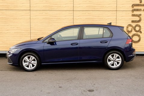 Volkswagen Golf LIFE TSI 13
