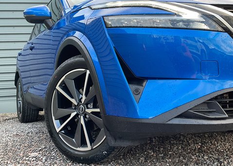 Nissan Qashqai DIG-T TEKNA MHEV 2