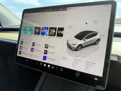 Tesla Model Y (Dual Motor) Long Range SUV 5dr Electric Auto 4WDE (384 bhp) 44
