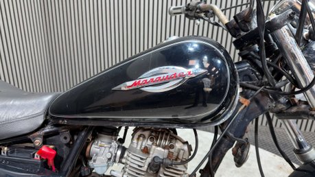 Suzuki Marauder GZ 1999 20K RUNNING PROJECT BIKE SPARES OR REPAIR 125CC 15