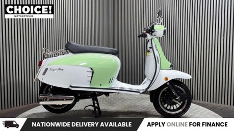 Royal Alloy GT 2020 ONLY 1K 1 OWNER SCOOTER LONG MOT MODERN RETRO 125CC 1