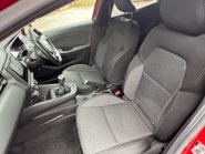 Renault Clio 1.0 ICONIC TCE 5 Dr 18