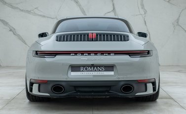 Porsche 911 Targa 4S (992) 9