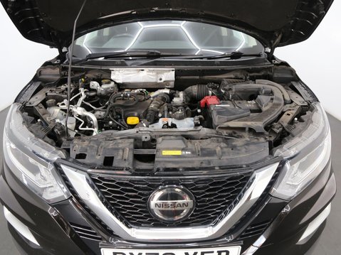 Nissan Qashqai 1.5 dCi N-Connecta Euro 6 (s/s) 5dr 27