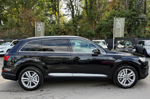 Audi Q7 TDI QUATTRO S LINE - ONE OWNER - PAN ROOF  2