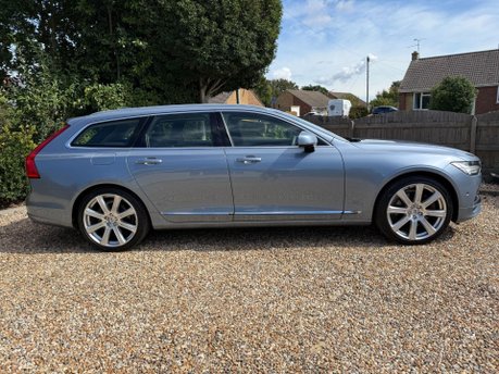 Volvo V90 2.0 D5 PowerPulse Inscription Auto AWD Euro 6 (s/s) 5dr 6