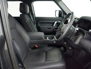 Land Rover Defender 2.0 P400e 15.4kWh X-Dynamic HSE SUV 5dr Petrol Plug-in Hybrid Auto 4WD Euro 4