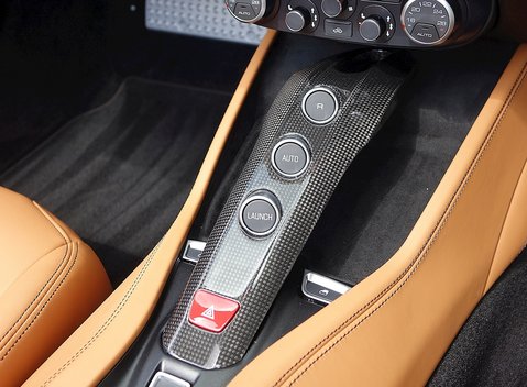 Ferrari California T 23