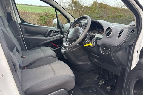 Citroen Berlingo L1 Enterprise Panel Van - Direct from the MOD 17