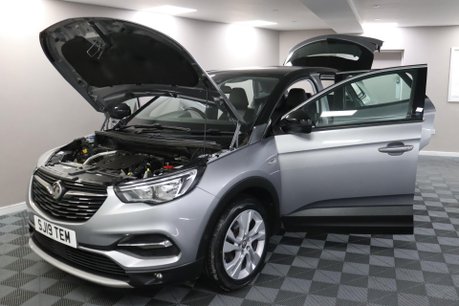 Vauxhall Grandland X SPORT NAV S/S 10