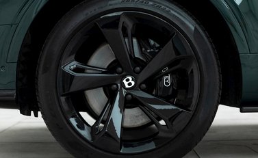 Bentley Bentayga V8 First Edition 8