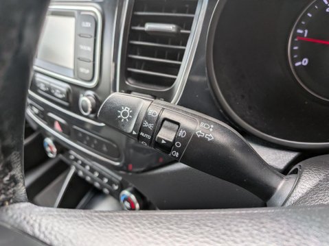 Kia Carens 1.7 CRDi EcoDynamics 3 Euro 5 (s/s) 5dr 15