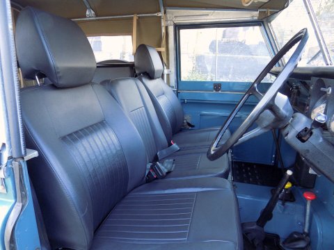 Land Rover 88 Series 111 Petrol + 7 Seats 1