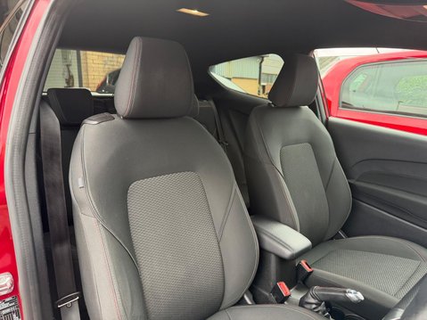 Ford Fiesta 1.0T EcoBoost ST-Line Euro 6 (s/s) 3dr 17