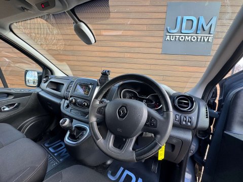 Renault Trafic 2.0 Trafic SL28 Black Edition Energy dCi 24
