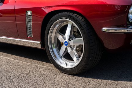 Jensen Interceptor Interceptor R Supercharged 9