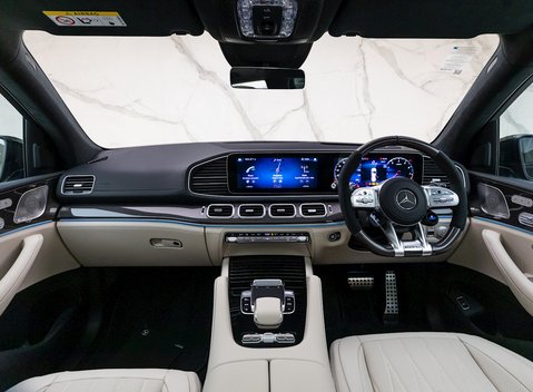 Mercedes-Benz GLS 63 Night Edition Executive 20