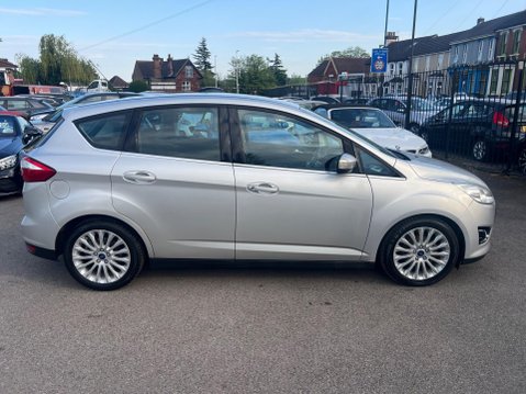 Ford C-Max 1.0T EcoBoost Titanium Euro 5 (s/s) 5dr 6
