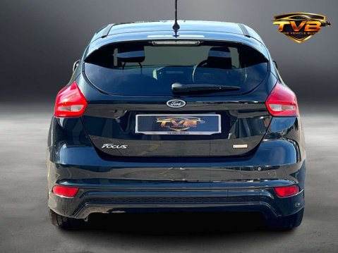 Ford Focus 1.0 Focus ST-Line 5dr *NATIONAL DELIVERY* 23