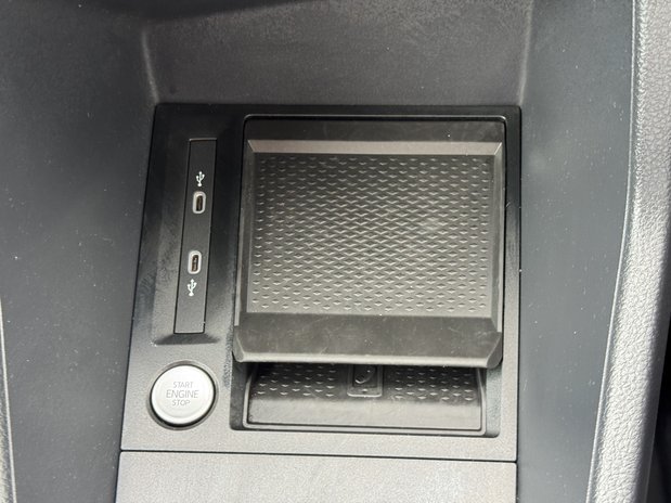 Ford Transit Connect LWB L2H1 Low Roof Limited Air Con Alloys Sensors C 43