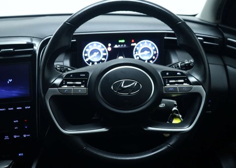 Hyundai TUCSON 1.6 T-GDi MHEV SE Connect SUV 5dr Petrol Hybrid DCT Euro 6 (s/s) (150 ps) 19