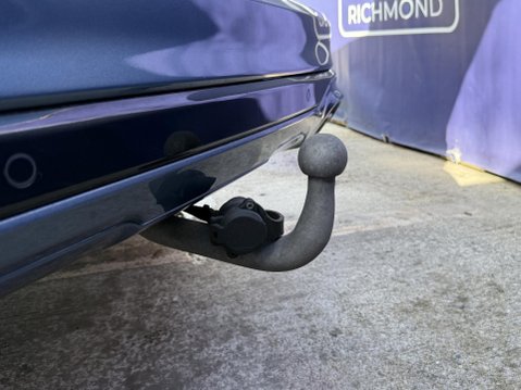 Ford Kuga 1.5 EcoBlue ST-Line X SUV 5dr Diesel Manual Euro 6 (s/s) (120 ps) 25