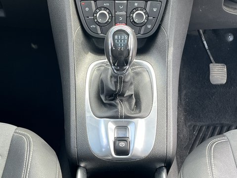 Vauxhall Meriva 1.4T 16V SE 5dr 25