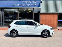 Volkswagen Polo 1.0 Polo Life 5dr 10