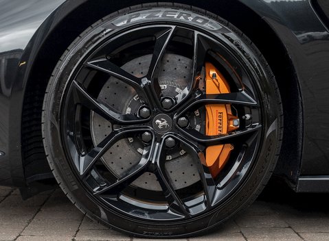 Ferrari GTC4 Lusso 10