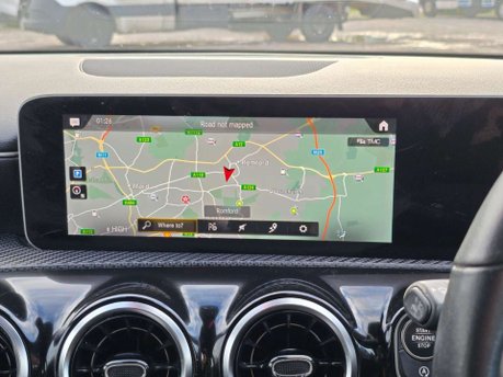 Mercedes-Benz A Class 1.5 A180d SE (Executive) Hatchback 5dr Diesel 7G-DCT Euro 6 (s/s) (116 ps) 33