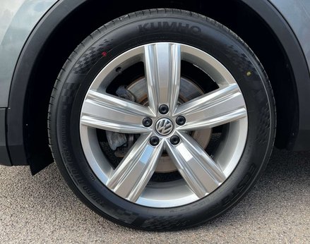 Volkswagen Tiguan 2.0 Tiguan SEL TSi 4Motion Semi-Auto 4WD 5dr 13