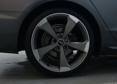 Audi A4 2.0 A4 S Line Black Edition 35 TFSI Semi-Auto 4dr 13