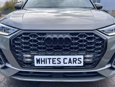 Audi Q3 1.5 TFSI CoD 35 S line S Tronic Euro 6 (s/s) 5dr 52
