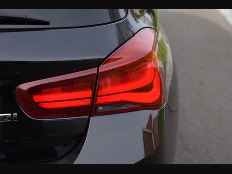 BMW 1 Series 3.0 M140i Shadow Edition Auto Euro 6 (s/s) 5dr 26